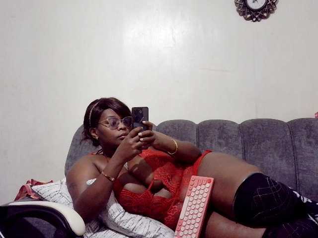 africangoddess live cam on BongaCams