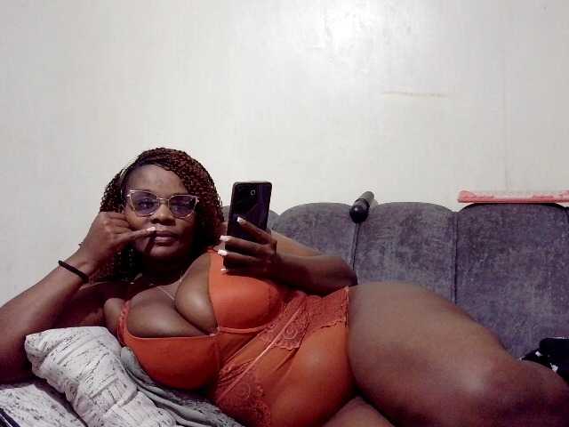 africangoddess live cam on BongaCams