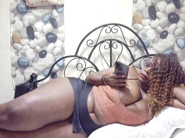africangoddess live cam preview