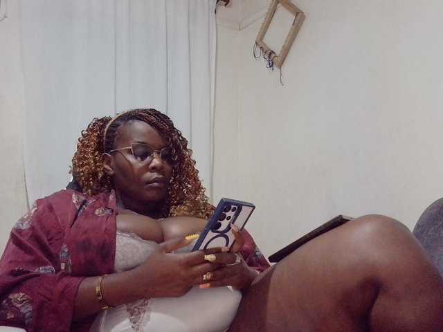 africangoddess live cam on BongaCams