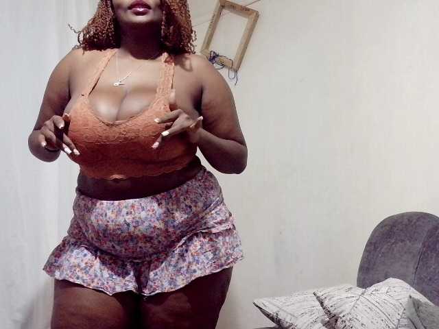 africangoddess live cam on BongaCams