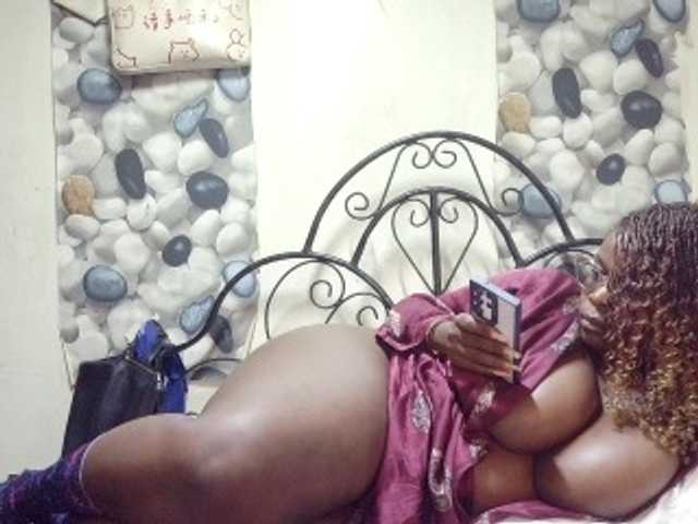 africangoddess live cam on BongaCams