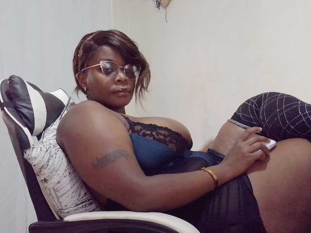 africangoddess live webcam show