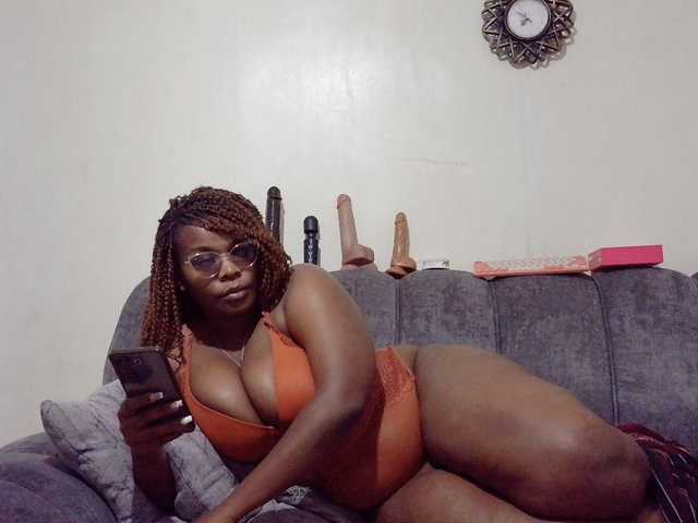africangoddess live cam on BongaCams