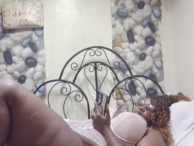 africangoddess live cam on BongaCams