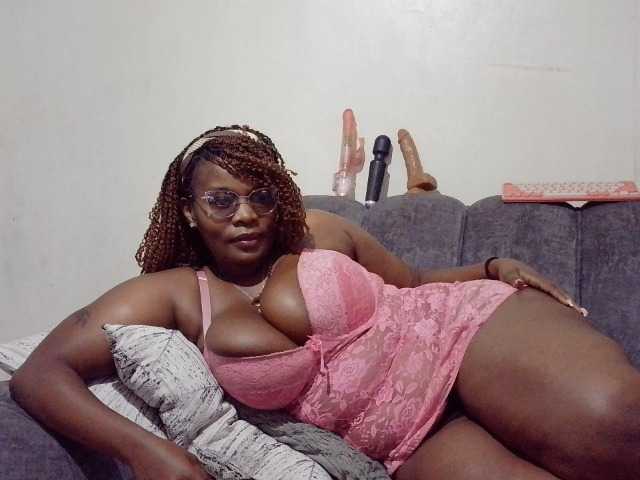 africangoddess live cam on BongaCams