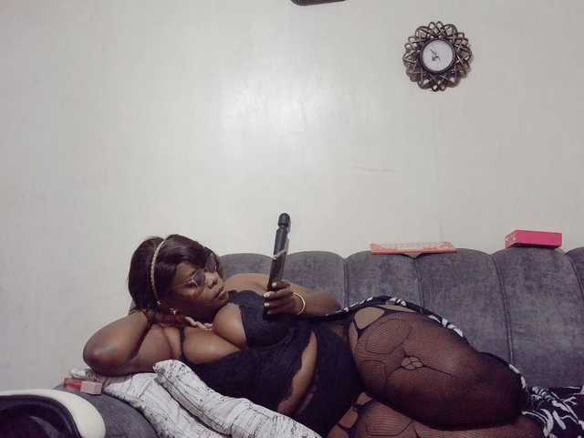 africangoddess live cam on BongaCams