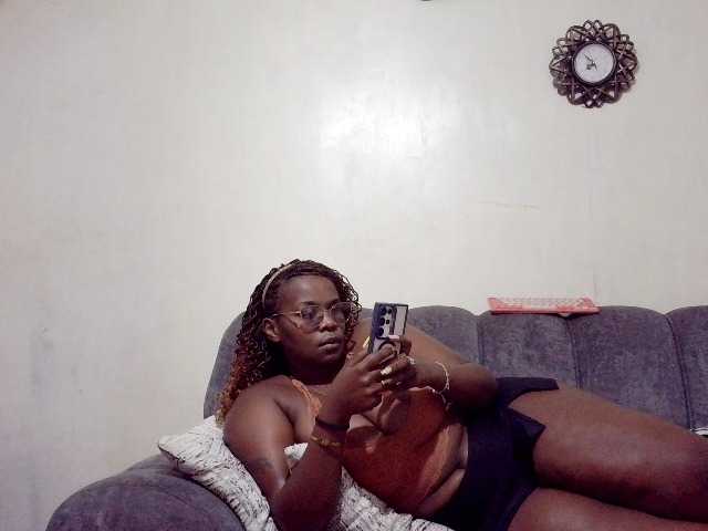 africangoddess live cam on BongaCams