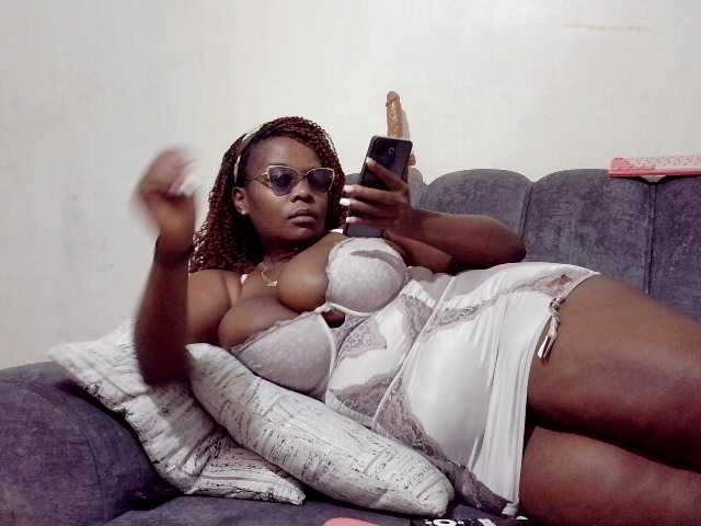 africangoddess live cam on BongaCams