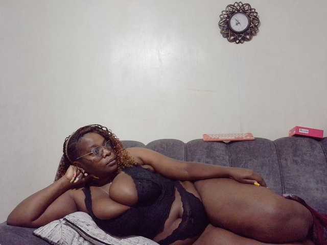 africangoddess live cam on BongaCams