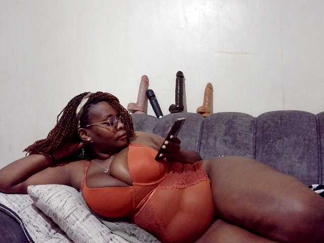 africangoddess live cam on BongaCams
