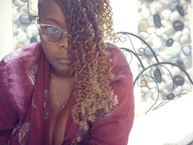africangoddess live cam on BongaCams