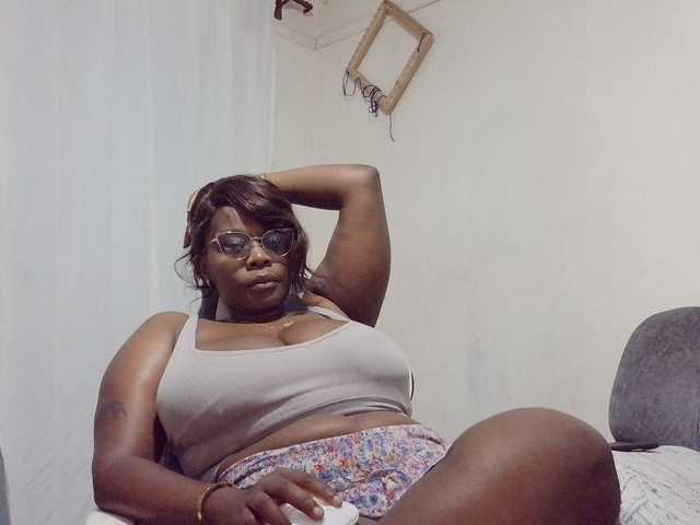 africangoddess live webcam show