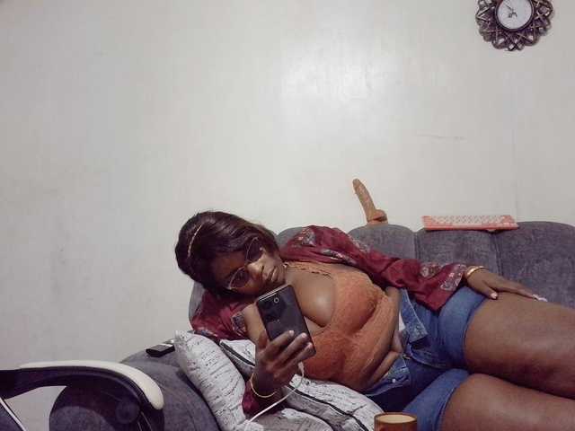 africangoddess live cam on BongaCams
