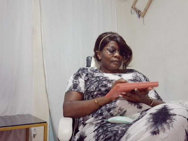 africangoddess live webcam show