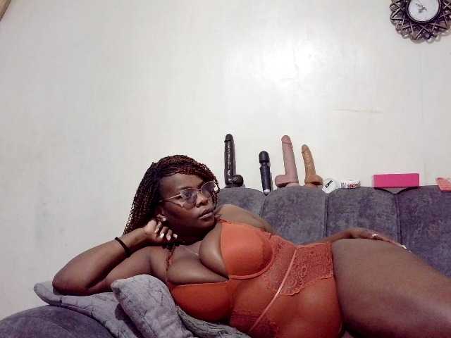 africangoddess live cam on BongaCams
