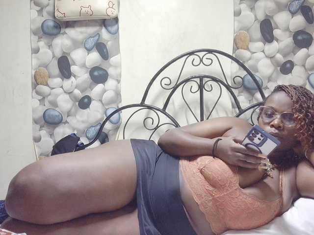 africangoddess live cam on BongaCams
