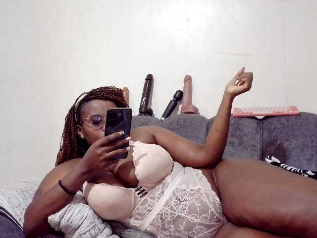 africangoddess live cam on BongaCams