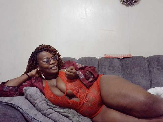 africangoddess live cam on BongaCams