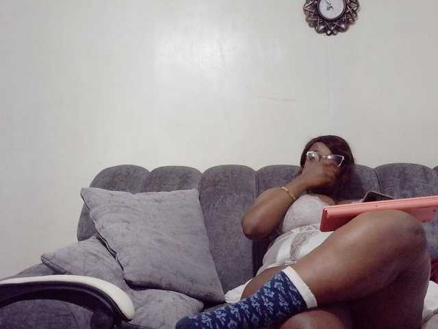 africangoddess live cam on BongaCams