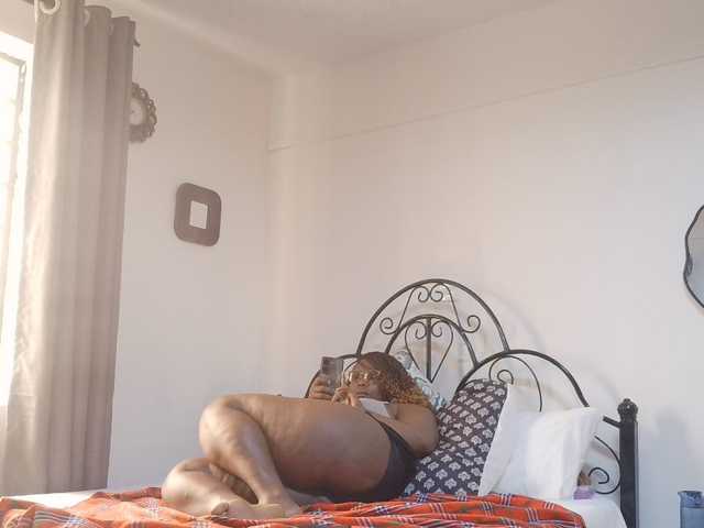 africangoddess live cam preview