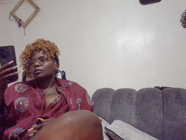 africangoddess live cam on BongaCams