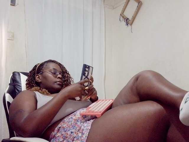 africangoddess live cam on BongaCams