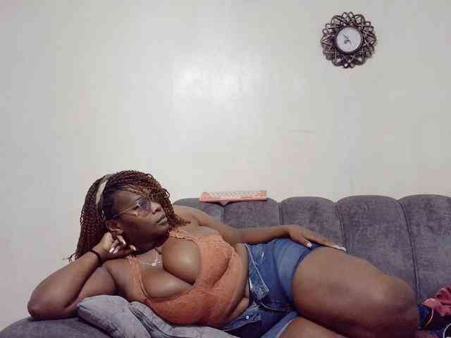 Modelo: africangoddess