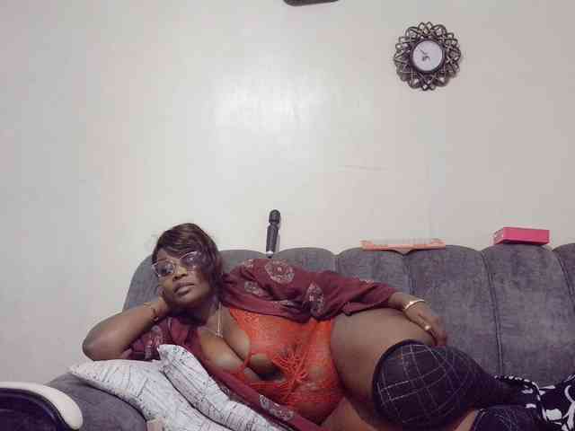 Model: africangoddess