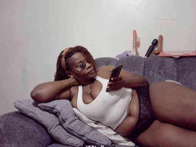 Modelo: africangoddess