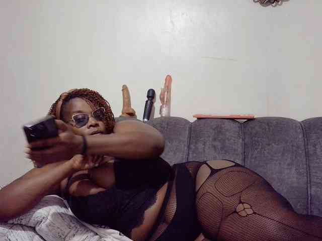 Model: africangoddess