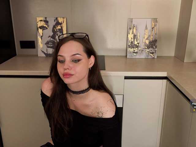 sinnersselene live webcam show