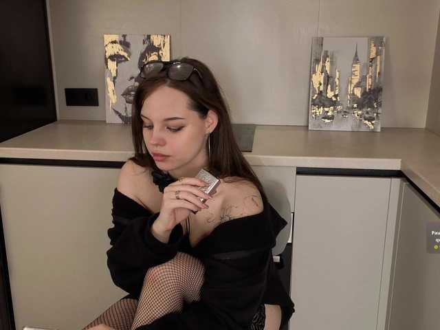 sinnersselene live cam on BongaCams