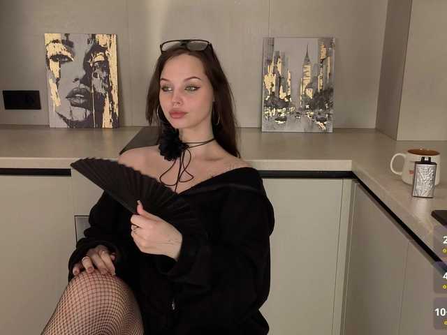 sinnersselene live webcam show