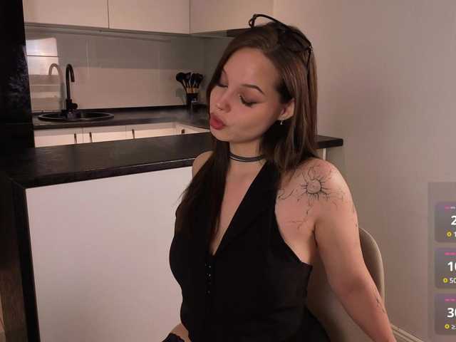 sinnersselene live cam on BongaCams