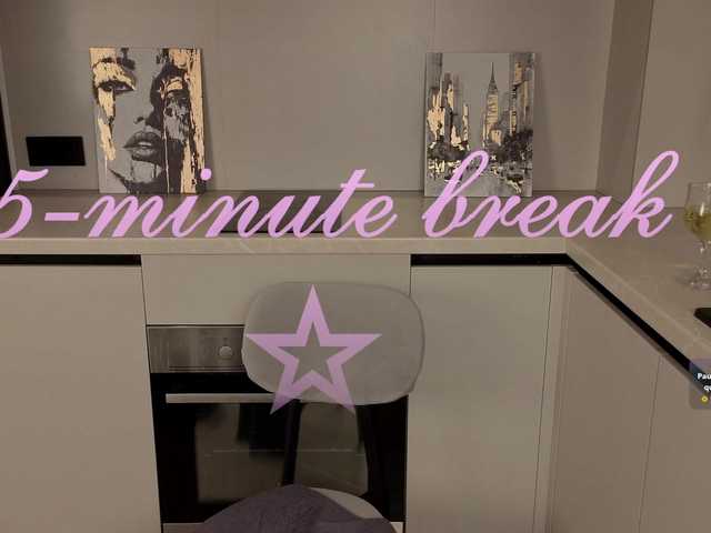 sinnersselene live cam on BongaCams