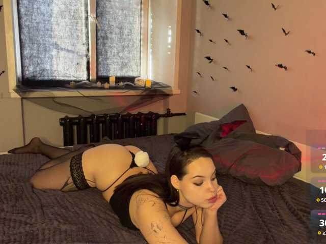 sinnersselene live cam on BongaCams