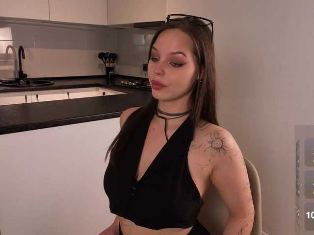 sinnersselene live cam on BongaCams
