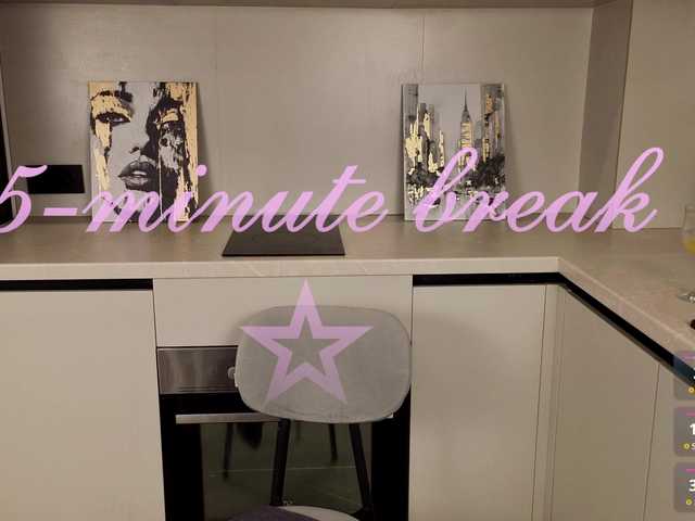 sinnersselene live cam on BongaCams