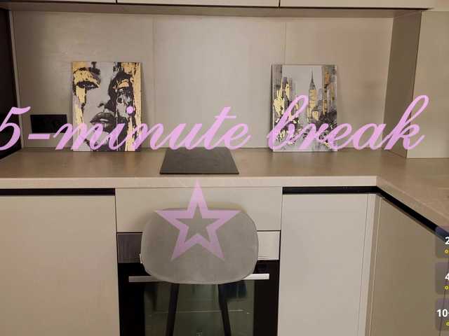 sinnersselene live cam on BongaCams