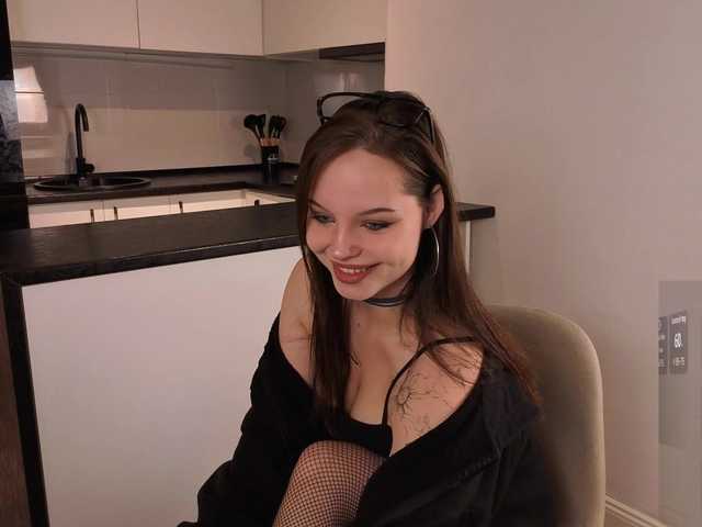 sinnersselene live cam on BongaCams