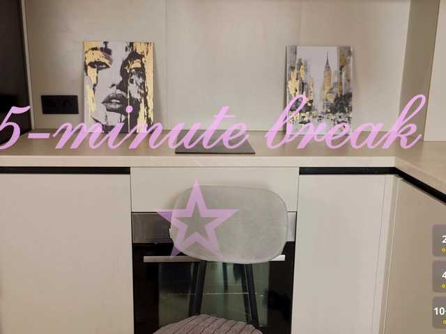 sinnersselene live cam on BongaCams