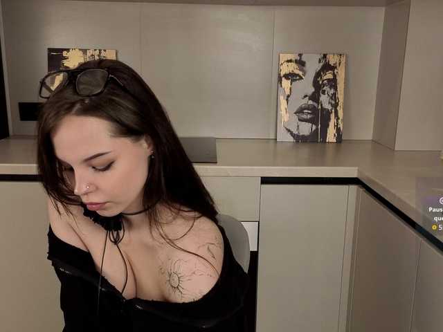 sinnersselene live cam on BongaCams