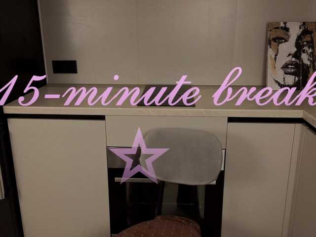 sinnersselene live cam on BongaCams