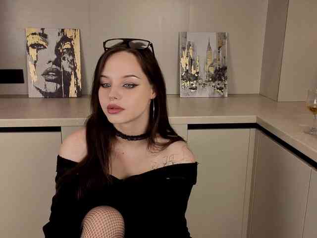 sinnersselene webcam