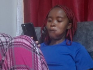Littlesecret-1's Live Webcam