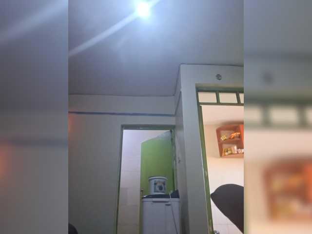 Darkdesire-1 live cam on BongaCams