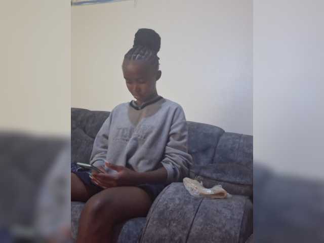 Darkdesire-1 live cam on BongaCams