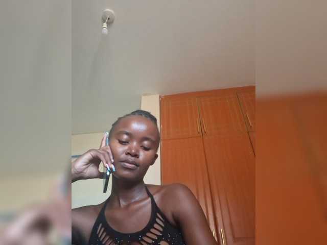 Darkdesire-1 live cam on BongaCams