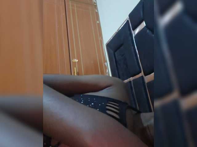 Darkdesire-1 live cam on BongaCams
